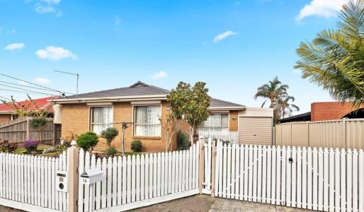 16 Melanie Close, Keysborough, VIC 3173, أستراليا