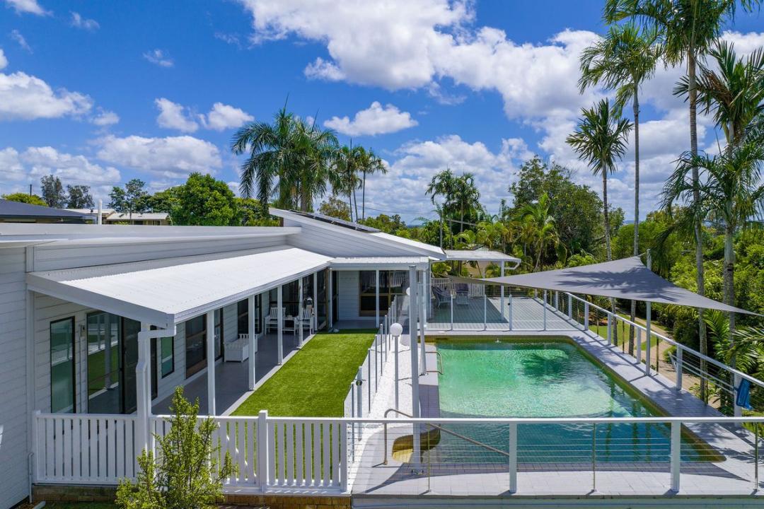 11 Luckona Court, Southside, QLD 4570, Australia