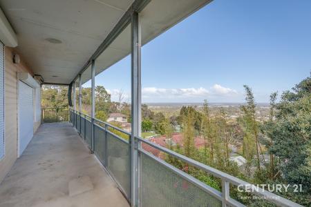 21 Opal Way, Mount Richon, WA 6112, Australia