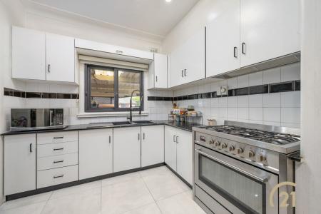 78 Oxford Street, Smithfield, NSW 2164, Australia