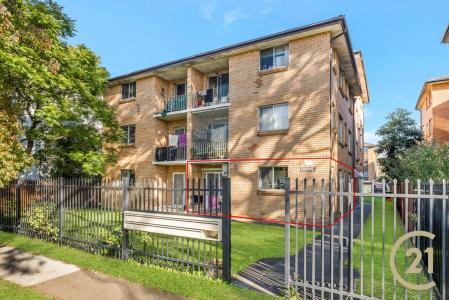 2/9 Hart Street, Warwick Farm, NSW 2170, 오스트레일리아