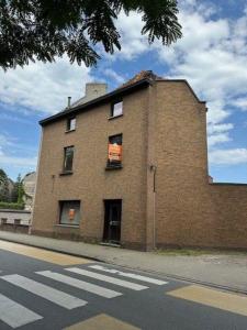 Sint-Bernadettestraat 100-102, Gent, Belgium