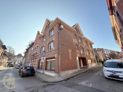 Rue Saint-Georges 2, Tournai, Bélgica