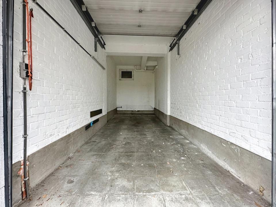 Avenue du Panthéon 76, Koekelberg, ベルギー