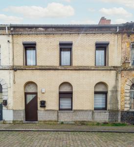 Rue Henri Degorge  11, Hornu, Belgio