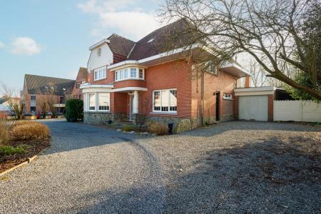 Rue de Péruwelz 75, Blaton, Belgium