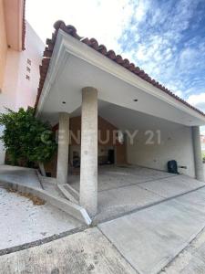 PEDERNAL 115, Querétaro, Querétaro 76144, Mexico