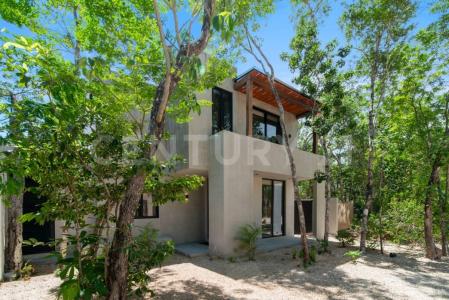 10 AV SUR UPE 15 LOTE C15 1, Tulum, Quintana Roo 77780, Mexico