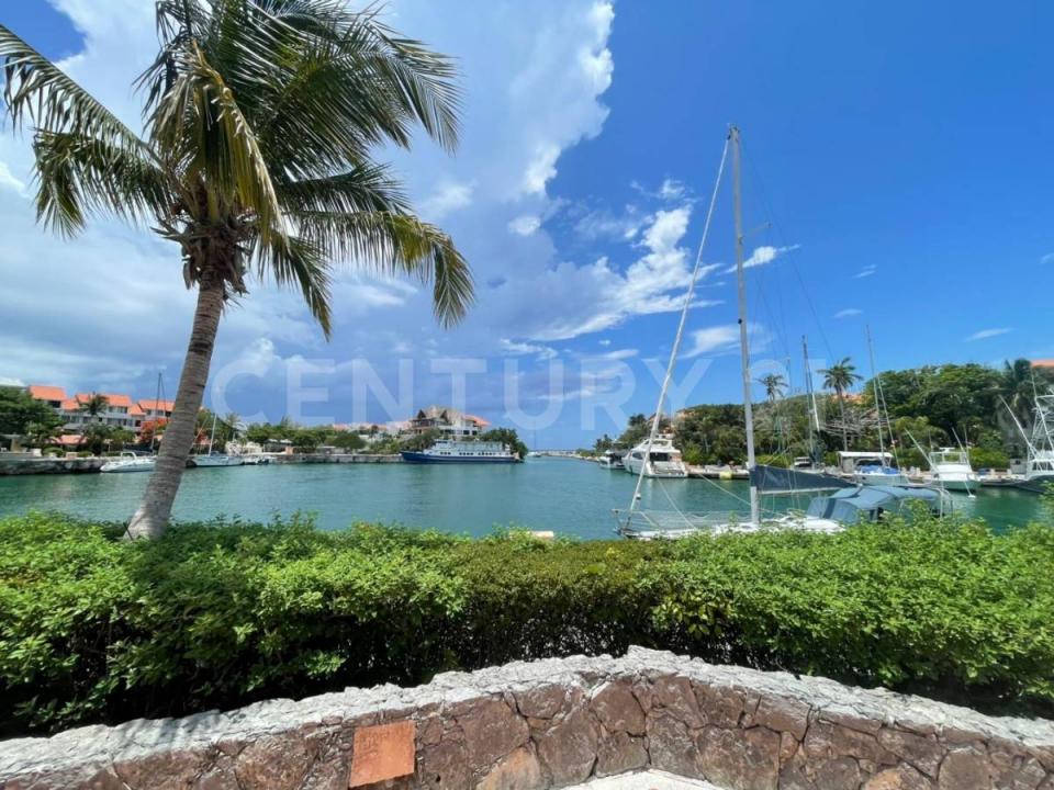 privada Xel HA 1, Solidaridad / Riviera Maya, Quintana Roo 77733, Mexico