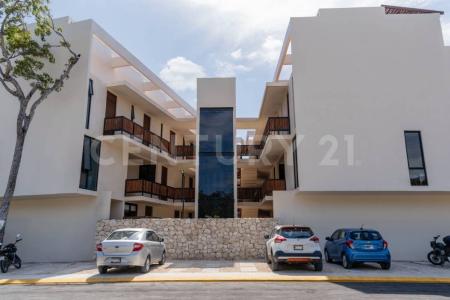 4 norte entre 5ta y 5ta bis zona 10 poblado tulum, Tulum, Quintana Roo 77780, Mexico