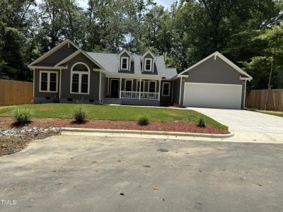 820 E Cardinal Drive, Fuquay Varina, 北卡罗来纳州 27526, 美国