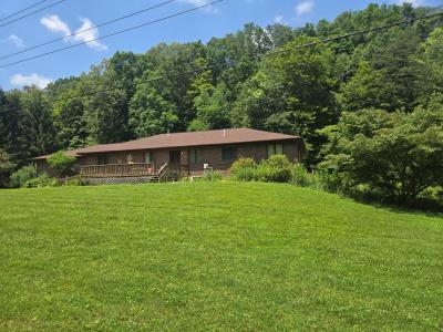 2472 Rocky Fork Road, Otway, Ohio 45657, USA