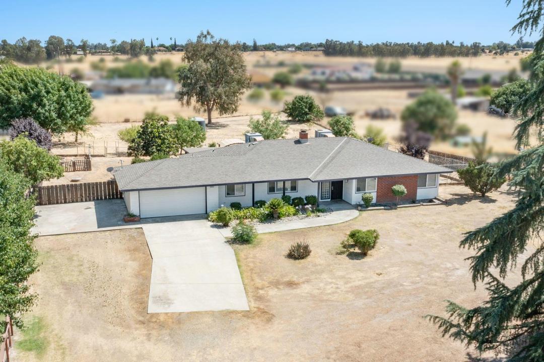 35580 John Albert Drive, Madera, California 93636