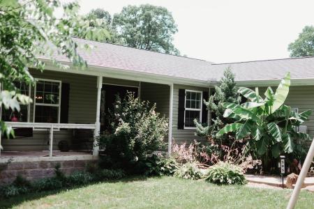 585 Cotton Road, Corbin, Kentucky 40701, USA