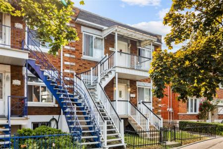 6383-6385  Rue D'Aragon, Montréal (Le Sud-Ouest), Quebec H4E 3B2, Canadá