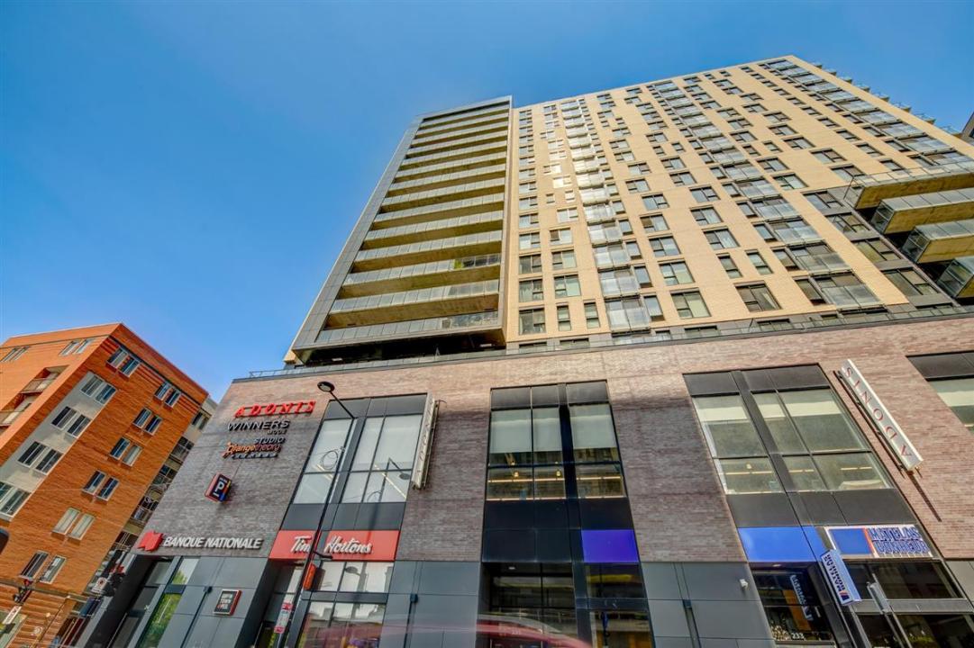 235 Rue Peel, Montréal (Le Sud-Ouest), Quebec H3C 0P8, Kanada