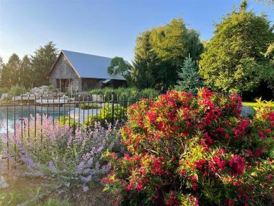 837 Rg St-Vincent, Quebec J0V 2B0, Canada