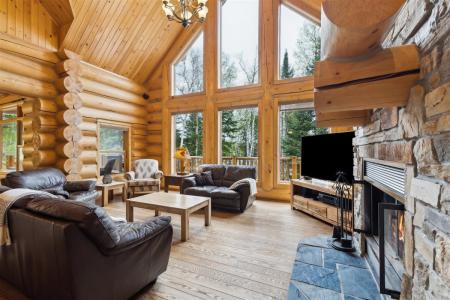 665 Ch. des Guides, Rivière-Rouge, Quebec J0T 1J0, Canada