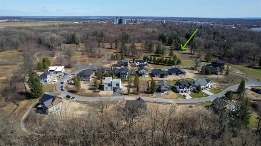 53 Av. Boisbriand, Senneville, Quebec H9X 0C1, Canada