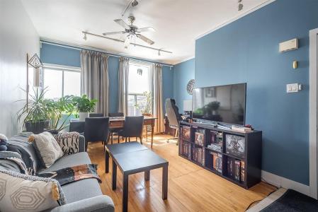 6583-6587 Boul. St-Laurent, Montréal (Rosemont/La Petite-Patrie), Quebec H2S 3S2, Canada