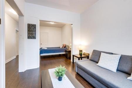 6112  Rue Hamilton, Montréal (Le Sud-Ouest), كيبيك H3E 3C3, كندا 