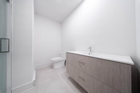 2805 Ch. Bates, Montréal (Côte-des-Neiges/Notre-Dame-de-Grâce), Quebec H3S 1B5, Canada