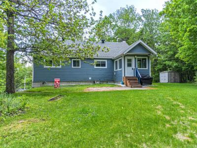 14 Ch. Lakeshore, Morin-Heights, Quebec J0R 1H0, Canada