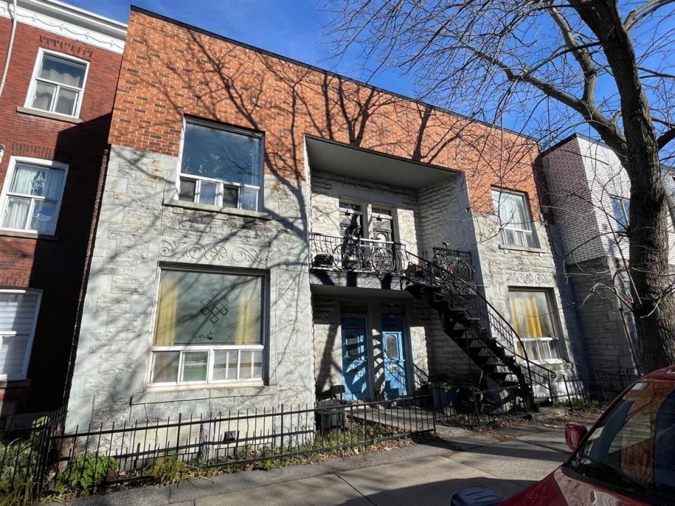 0815-0821  Rue Charlevoix, Montréal (Le Sud-Ouest), Quebec H3K 2Y5, Canada