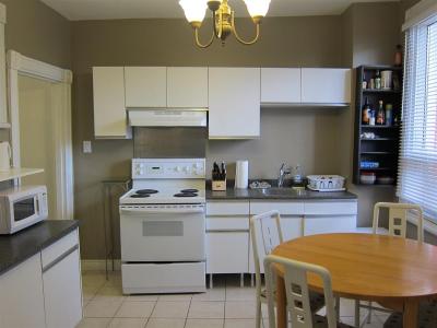 0815-0821  Rue Charlevoix, Montréal (Le Sud-Ouest), Quebec H3K 2Y5, Canada