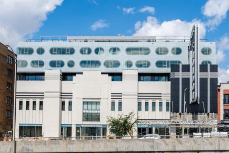 5227  Boul. Décarie, Montréal (Côte-des-Neiges/Notre-Dame-de-Grâce), Quebec H3W 3C2, Canada