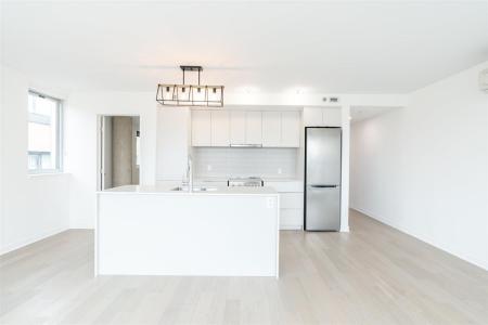 5227 Boul. Décarie, Montréal (Côte-des-Neiges/Notre-Dame-de-Grâce), Quebec H3W 3C2, Canada