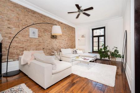 997 Av. de l'Hôtel-de-Ville, Montréal (Ville-Marie), Quebec H2X 3A4, Canada