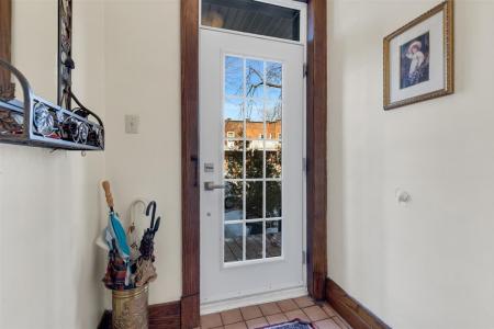 2054-2056  Av. Marlowe, Montréal (Côte-des-Neiges/Notre-Dame-de-Grâce), Quebec H4A 3L4, Kanada