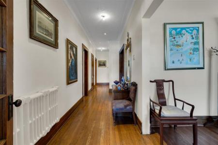 2054-2056  Av. Marlowe, Montréal (Côte-des-Neiges/Notre-Dame-de-Grâce), Quebec H4A 3L4, Kanada