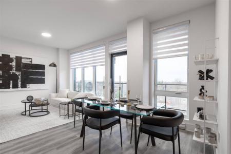 2805 Ch. Bates, Montréal (Côte-des-Neiges/Notre-Dame-de-Grâce), Quebec H3S 1B5, Canada