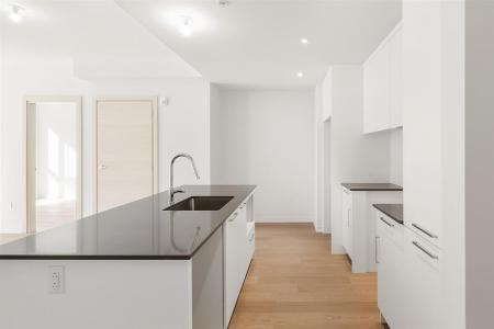 1485  Rue des Bassins, Montréal (Le Sud-Ouest), Quebec H3C 1B7, Canada