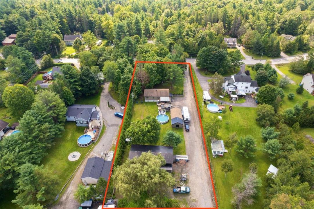 375  Ch. Denis, Cantley, Quebec J8V 2X1, Canada