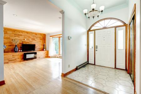 3680 Rue Tremblay, Quebec J7M 2C1, Canada