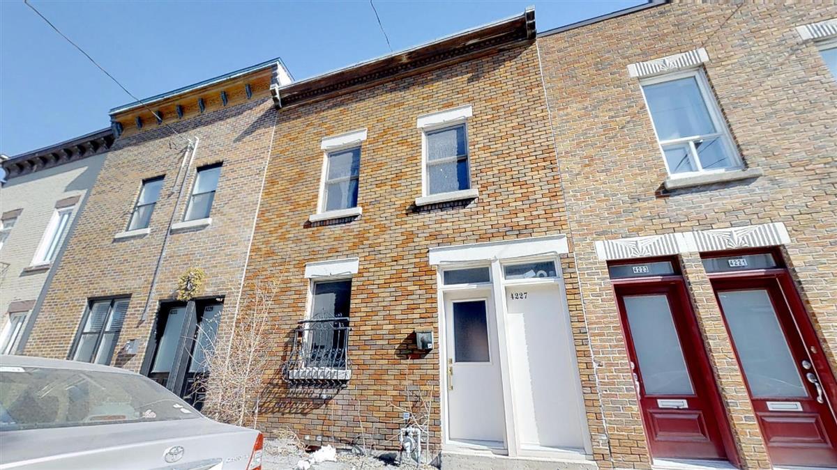 4227 Rue Rivard, Montréal (Le Plateau-Mont-Royal), Quebec H2J 2M7, Canada