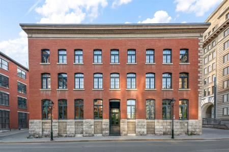 599  Rue Wellington, Montréal (Ville-Marie), Quebec H3C 5T2, Canada