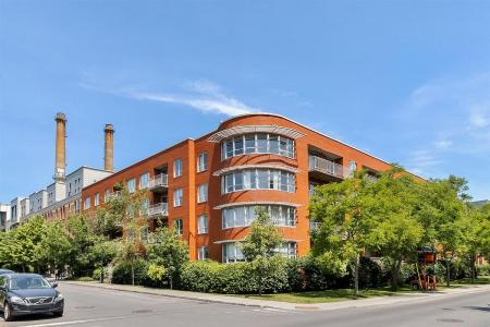 5425  Rue Gerry-Boulet, Montréal (Le Plateau-Mont-Royal), Quebec H2J 0A3, Canada