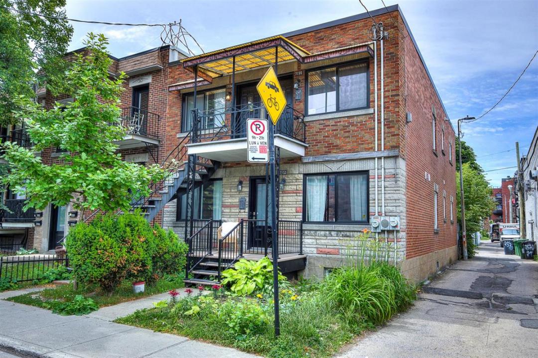 7152-7156 1re Avenue, Montréal (Villeray/Saint-Michel/Parc-Extension), Квебек H2A 3H9, Канада