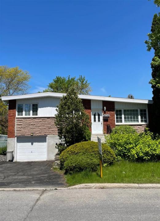 5008 Rue Léger, Montréal (Pierrefonds-Roxboro), Quebec H8Z 2G9, CANADÁ