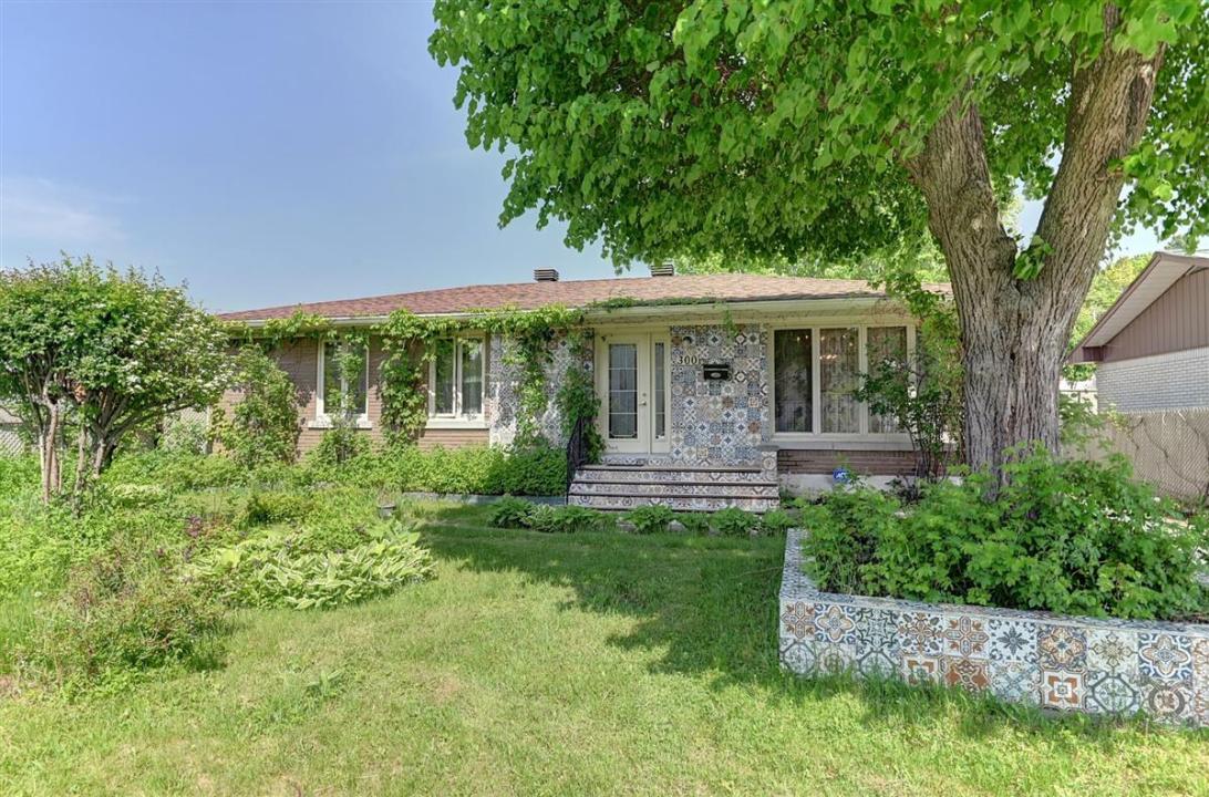 300 Rue Calixa-Lavallée, Sherbrooke (Les Nations), Quebec J1J 2Y7, Canada