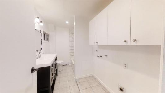 2532-2536  Rue de Châteauguay, Montréal (Le Sud-Ouest), Квебек H3K 1L1, Канада