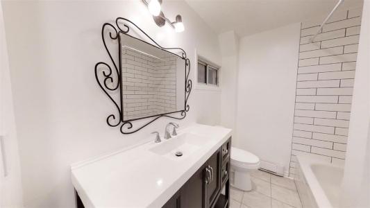 2532-2536  Rue de Châteauguay, Montréal (Le Sud-Ouest), Квебек H3K 1L1, Канада