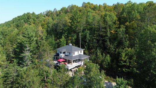 70  Ch. des Catalpas, La Conception, קוויבק J0T 1M0, קנדה 