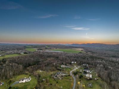 80  Rue des Hauts-du-Lac, Ayer's Cliff, Квебек J0B 1C0, Канада