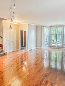 4369 Boul. Décarie, Montréal (Côte-des-Neiges/Notre-Dame-de-Grâce), Quebec H4A 3K4, Canada