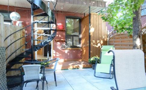 4516-4526  Av. des Érables, Montréal (Le Plateau-Mont-Royal), Квебек H2H 2C9, Канада